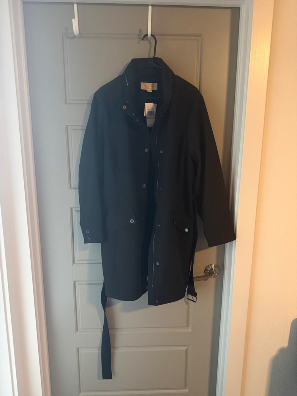 NWT Michael Kors Black Belted Trench Coat With Zipped Up Hood